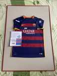 Koszulka FC Barcelona oryginalne autografy Messi Pique Suarez COA