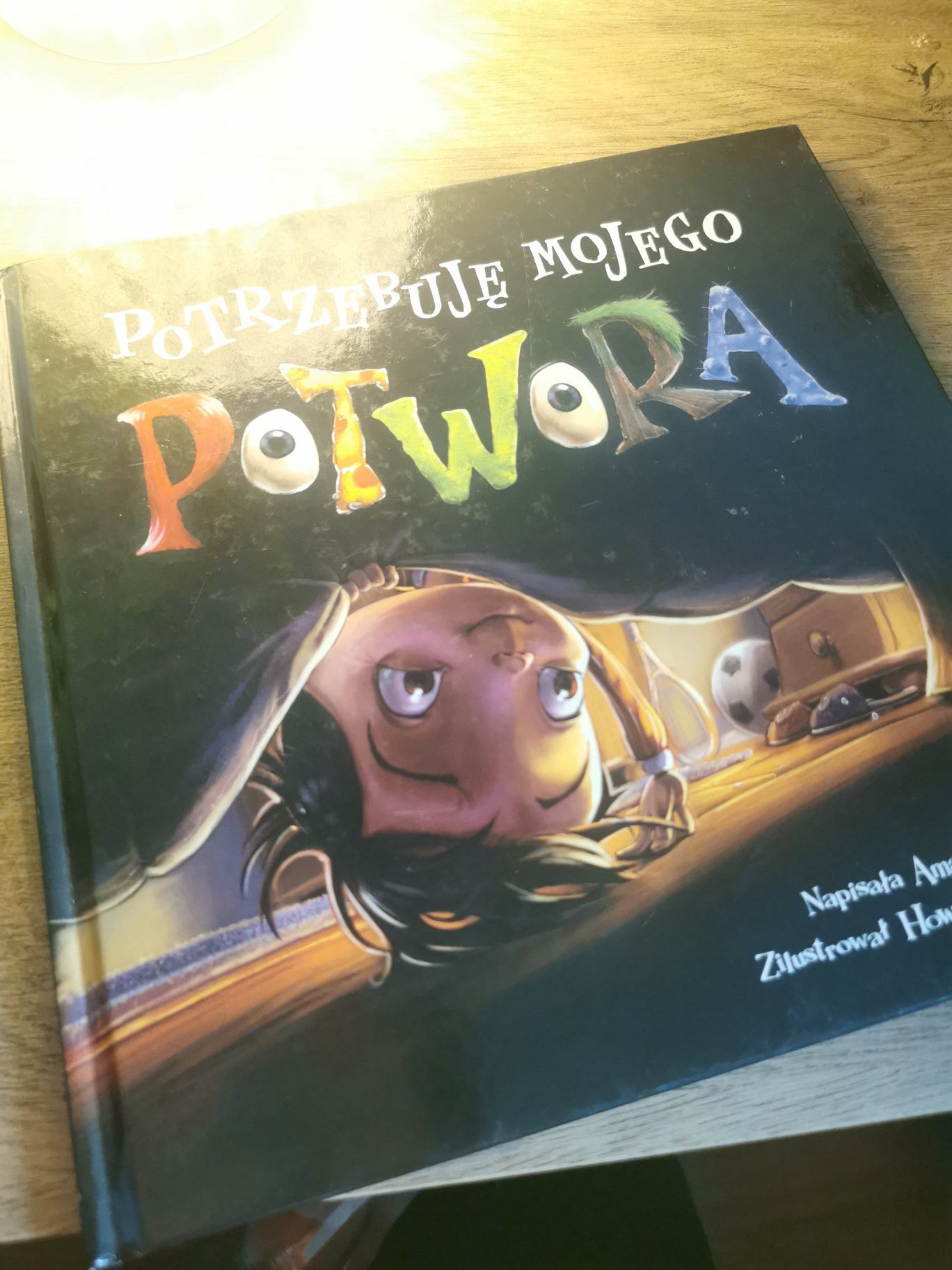 Potrzebuję mojego potwora - Amanda Noll