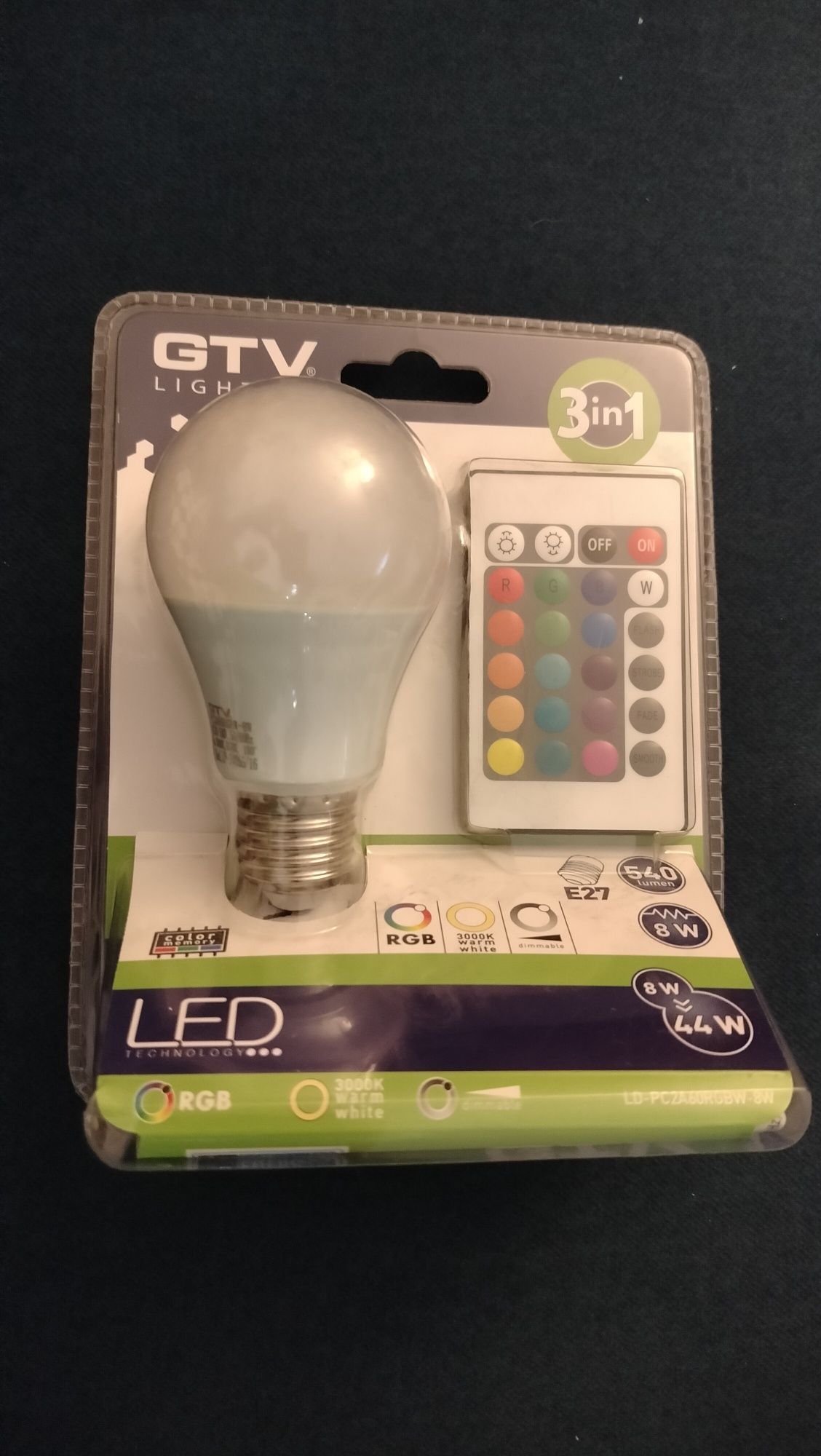 Żarówka LED Kolorowa na pilota