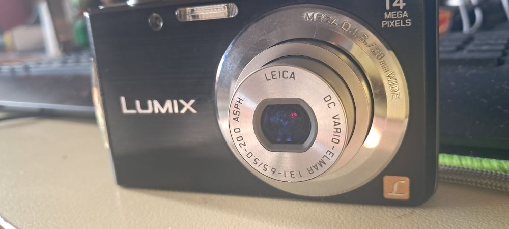 Panasonic Lumix DMC-FS16EG-S Digital Camera 14 Megapixels 4x Optical Z
