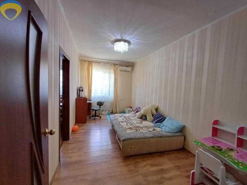 В продажу 2-кк з ремонтом та паркомісцем — Ленпоселок, вул. Молодіжна