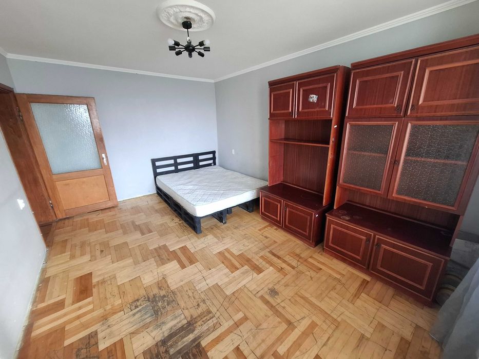 Оренда 3 кім. квартири, вул. Пасічна 104.