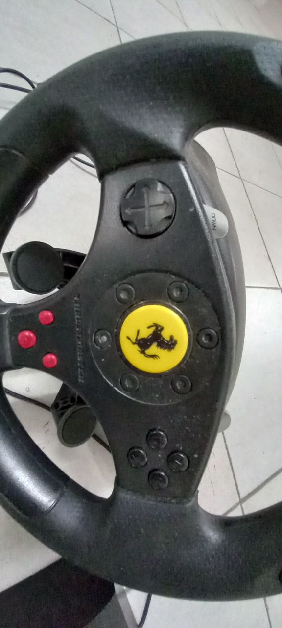 Volante Ferrari para pc