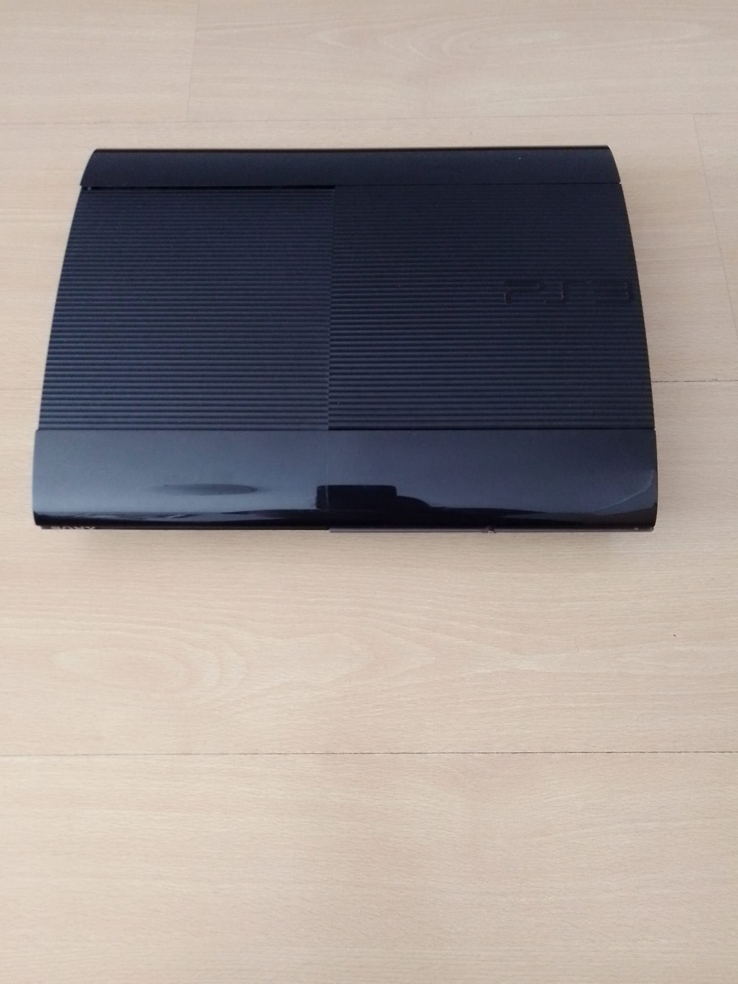PlayStation 3, Super Slim, 500GB
