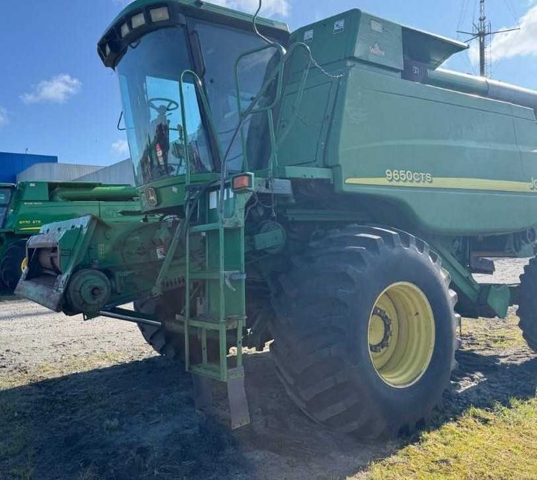 комбайн John Deere 9650CTS