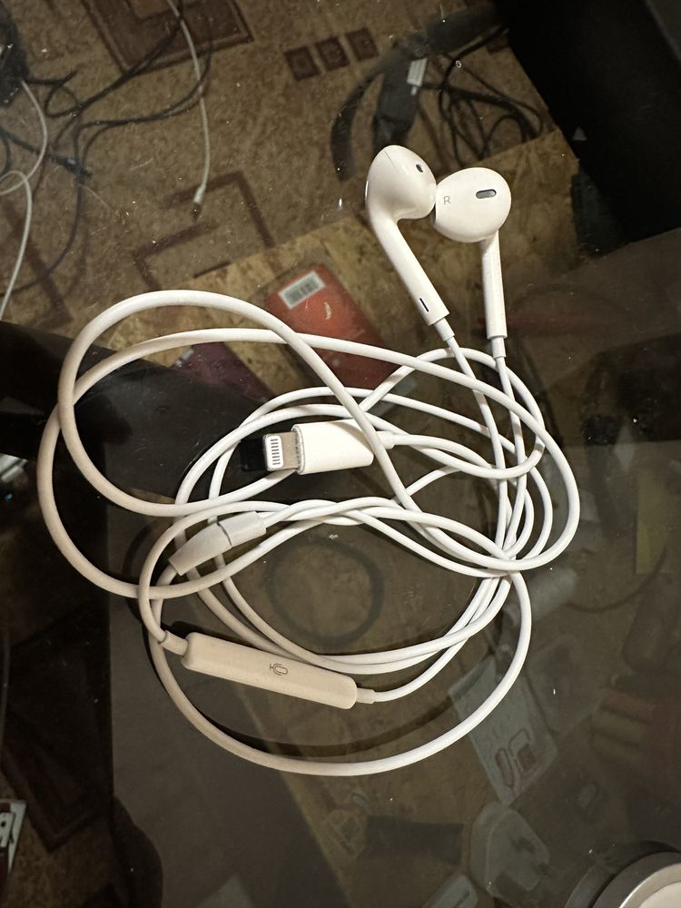 AKG Samsung/Apple Нові вакуумні навушники гарнітура музики смартфона