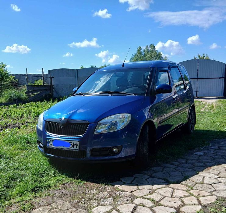 ТЕРМІНОВО продам автомобіль SKODA