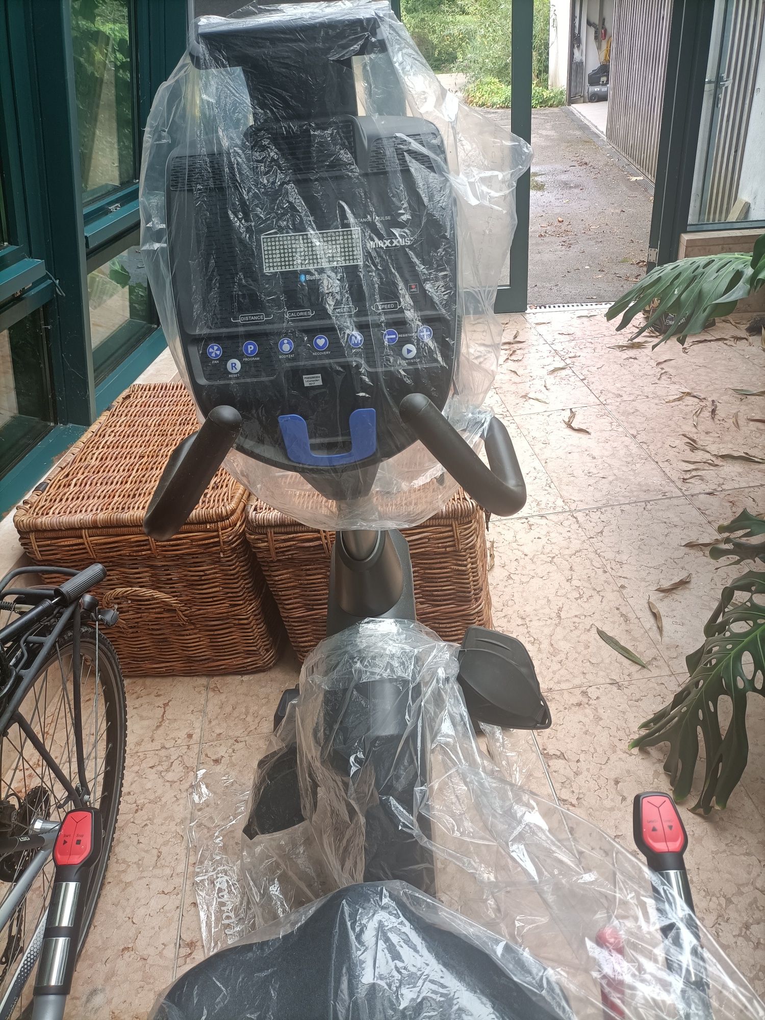 Rower poziomy Maxxus 90 R PRO z generatorem prądu