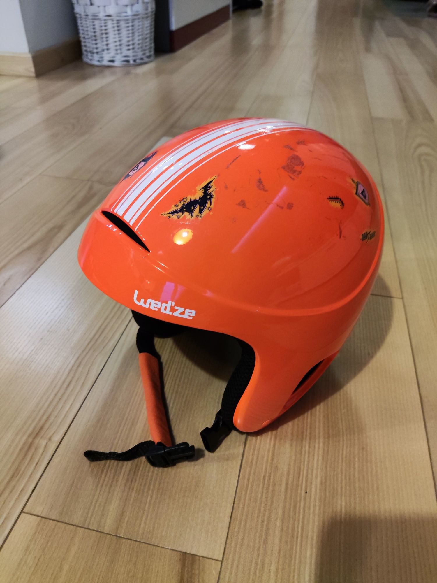 Kask narciarski dziecięcy 53-56cm