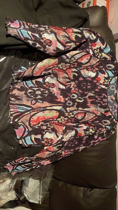 Blusa alta costura Simorra como NOVA