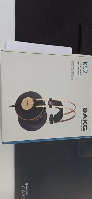 Sluchawki AKG K92