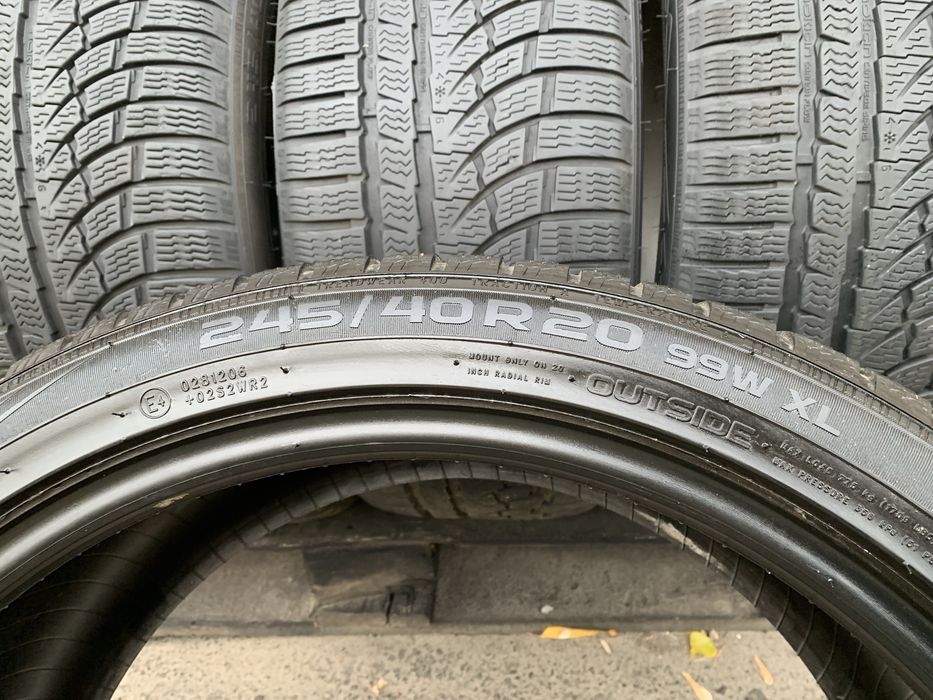 Зима 2шт Nokian WR A4 245/40 R20 99W