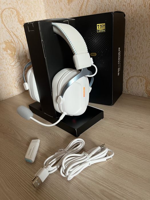 Нові навушники MCHOSE S9 pro