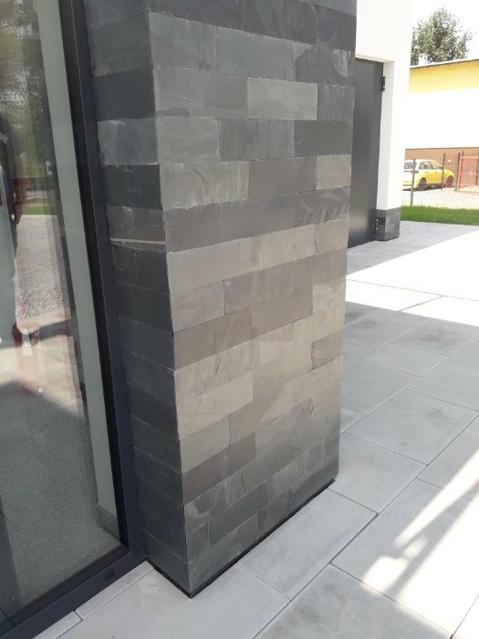 Płytki Łupek Black Slate Naturalny 10x30x0,8-1,3 cm Elewacja Ściana