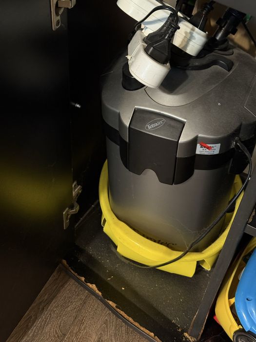 Продам акваріум, рибки, компресор