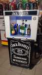 Bomba de gasolina / bar Jack Daniels