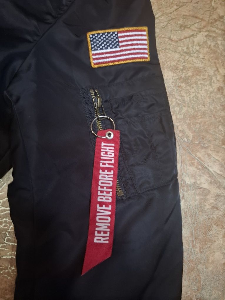 Бомбер hm alpha industries