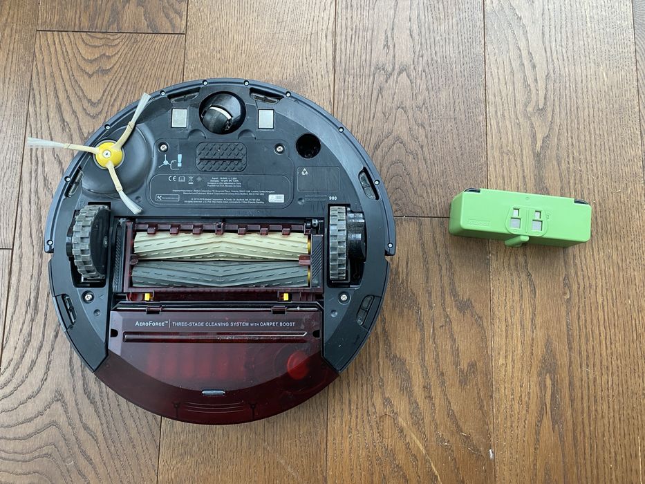 Robot odkurzający iRobot Roomba 980