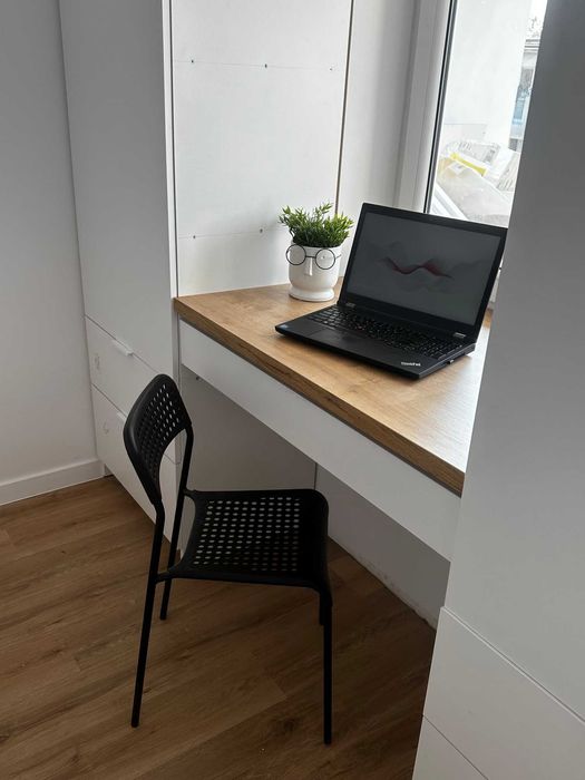 Kompaktowe 2 pokojowe mieszkanie (loggia, klima, kom. lok.) Robotnicza