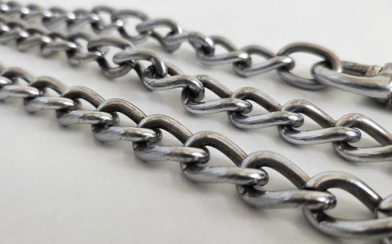 Поводок цепь металл хром кожа для собак крупных пород - Trixie 120 см