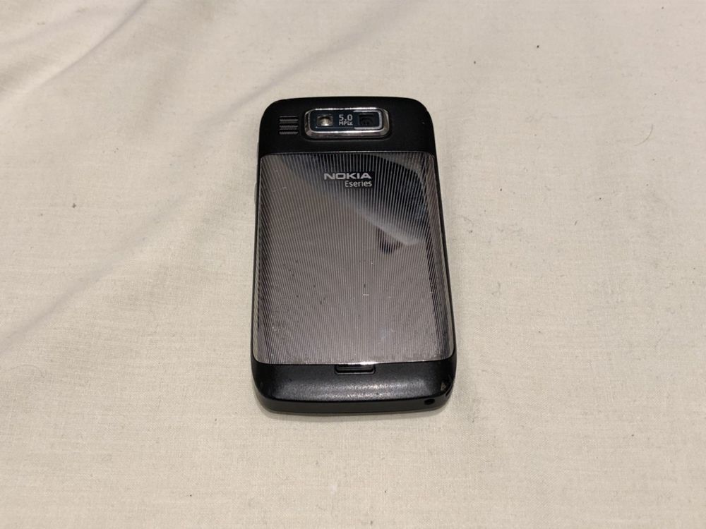Nokia E72 Desbloqueado BOM ESTADO