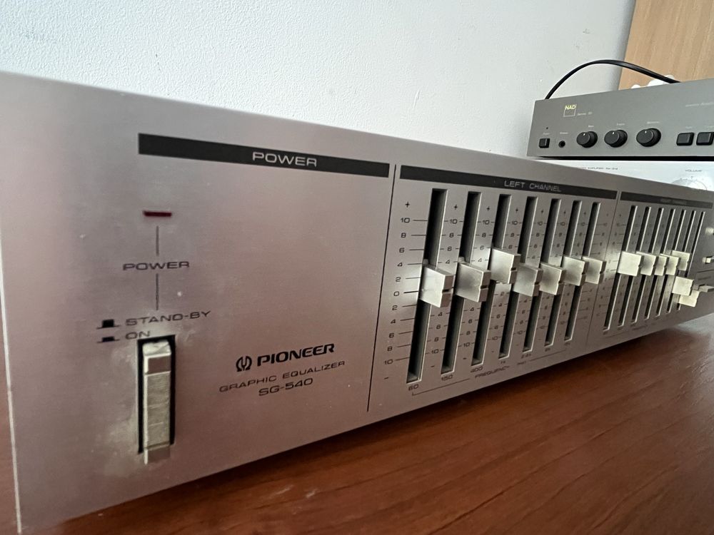 Equalizer Pioneer SG-540