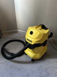 Промисловий пилосос Karcher MV4