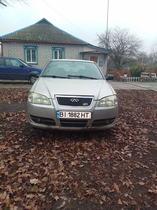 Чері амулет на повному боєвому ходу