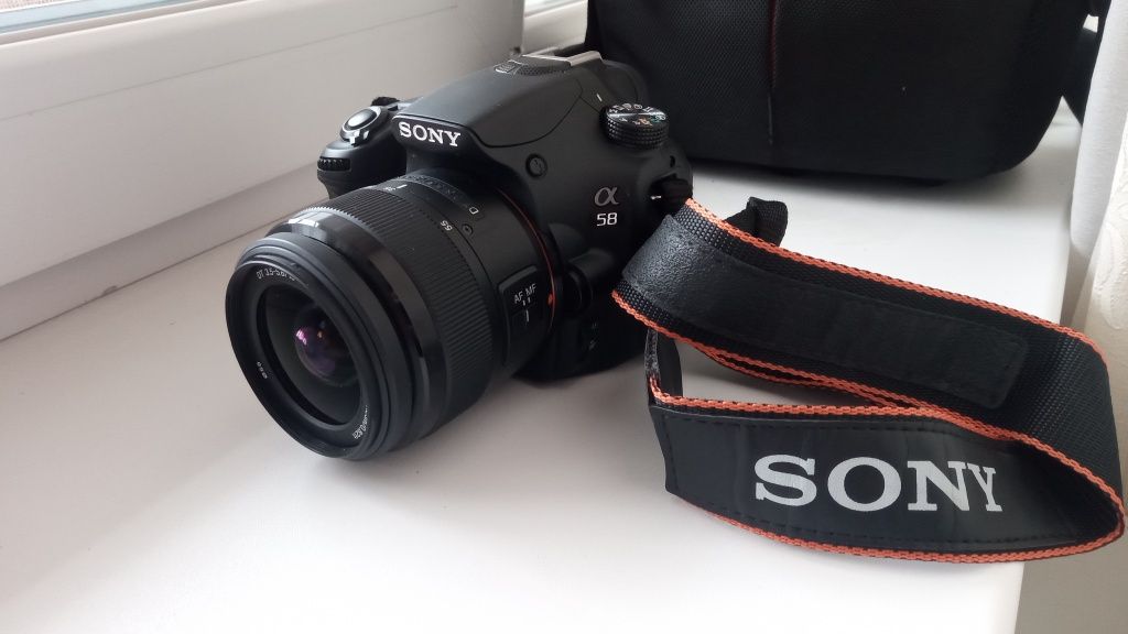 Фотоапарат Sony Alpha SLT-A58 kit (18-55mm)