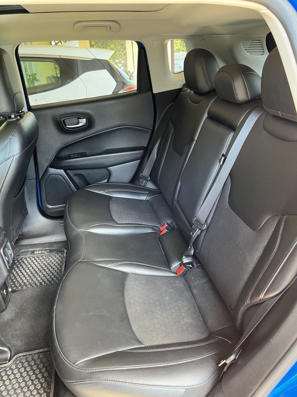 Jeep compass altitude 4×4