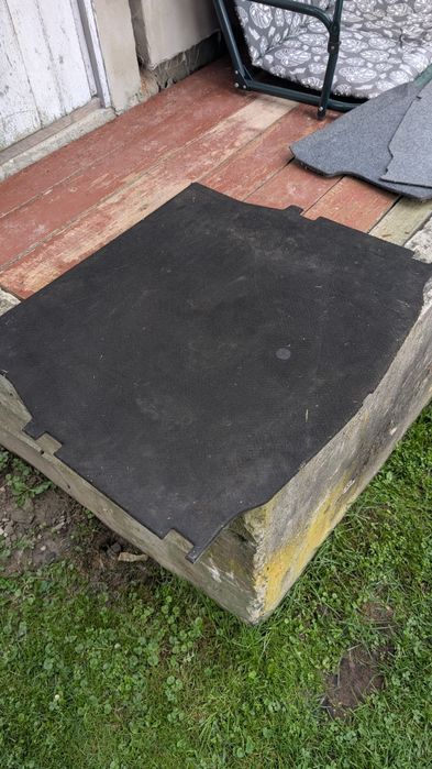 Підлога багажника BMW 3 E46