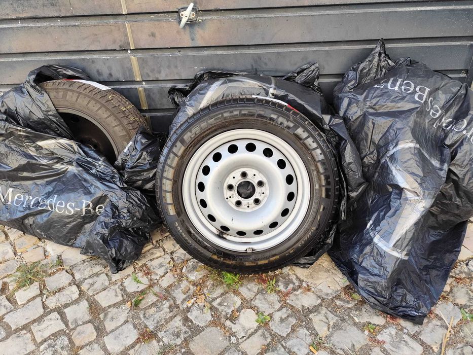 4 PNEUS MICHELIN c/Jante 195/65 R16C