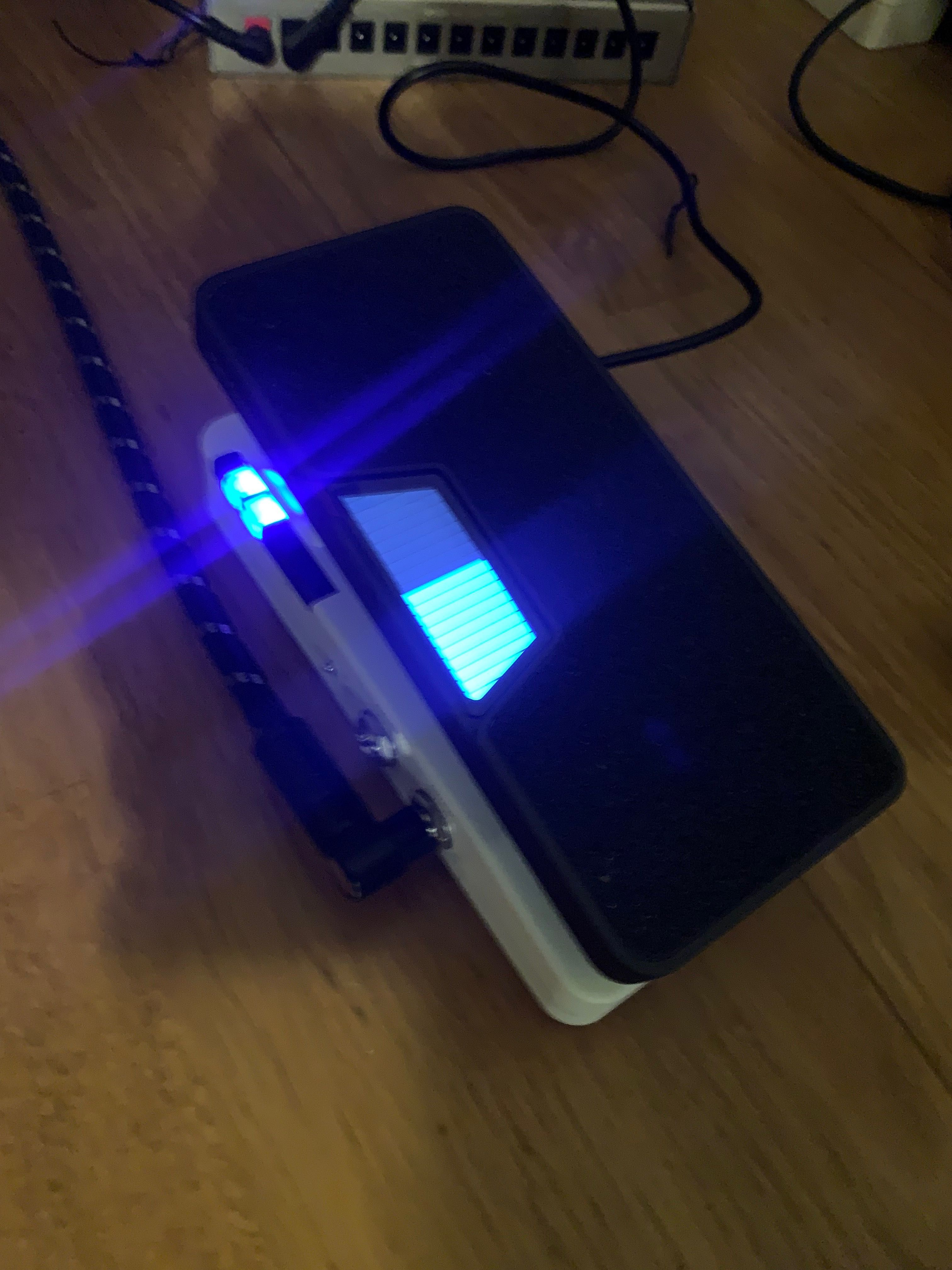 HOTONE TunerPress – Pedal Afinador / Volume / Expression – Novo