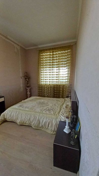 Продам дом на два входа с участком, центр село Усатово/10км от  Одессы