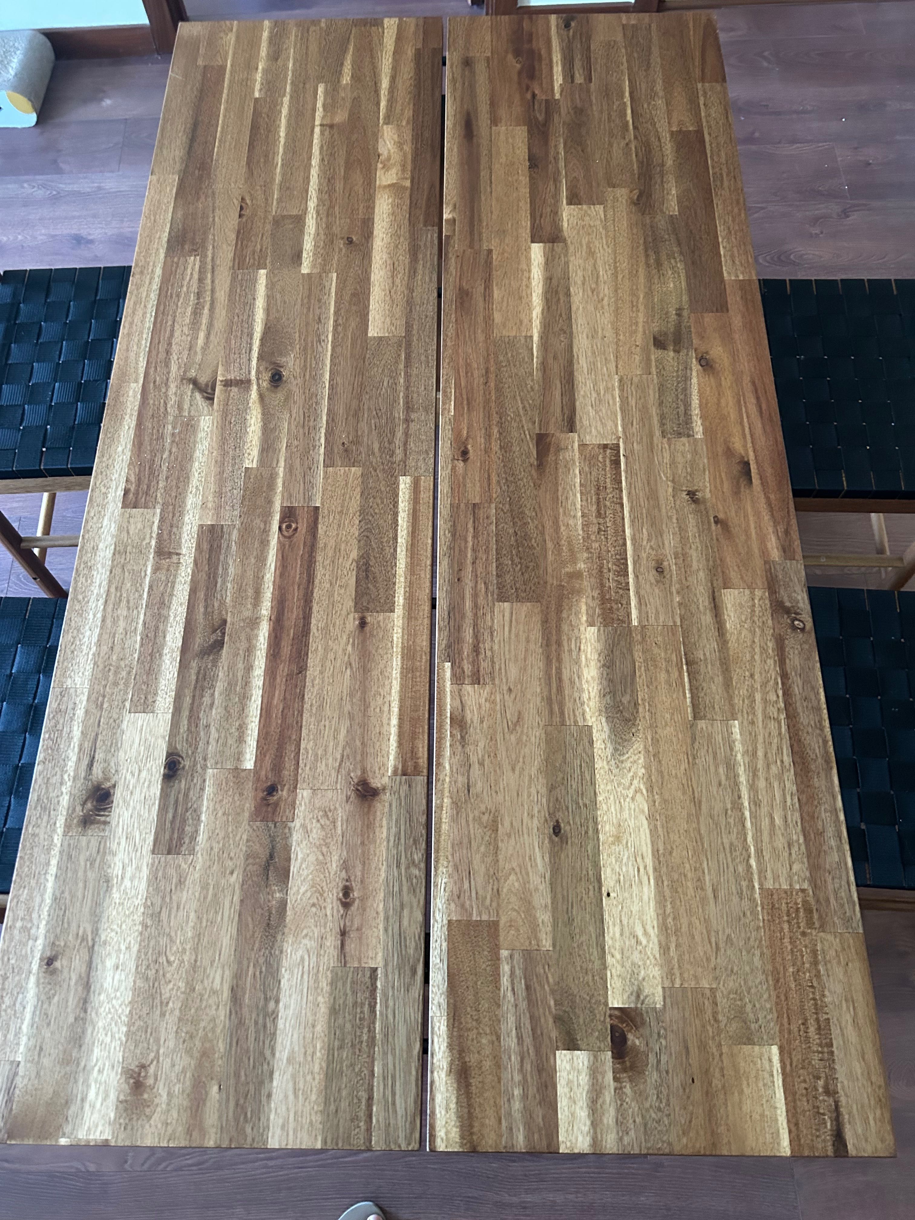 Mesa e 4 Cadeiras ( Nackanas IKEA)