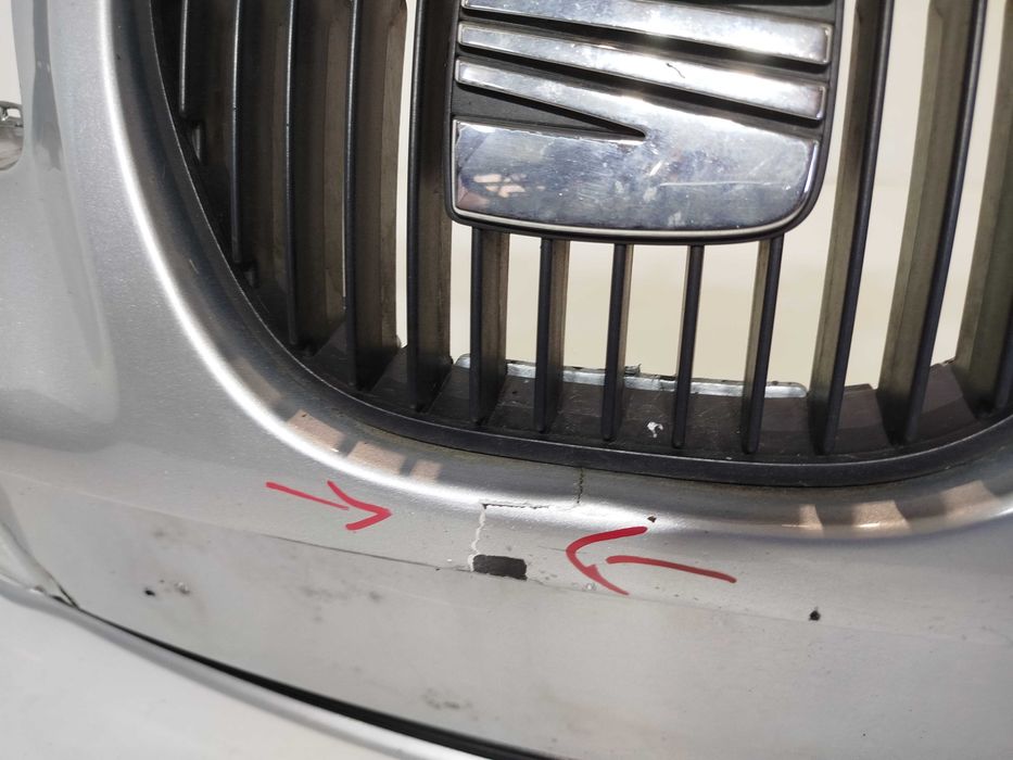 Zderzak przedni przód grill  SEAT IBIZA 6L III CORDOBA 02-08 LS7Y