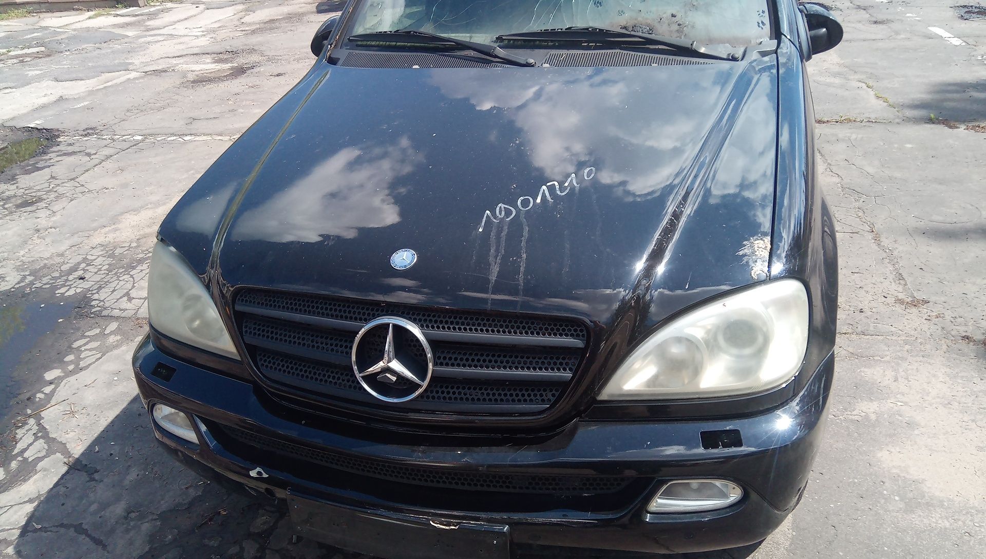 Maska przod mercedes ml w163 kolor 040 lift 270 i 320 i 400