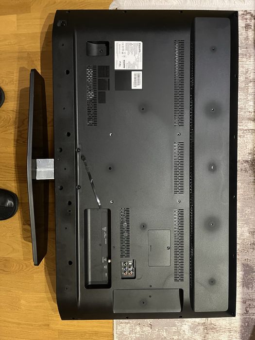 ДЕФЕКТ  Smart телевізор LСD 43" Philips 43PUT6162/12 з Т2