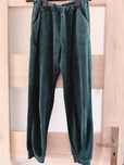 Zielony welurowy dres