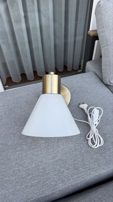 Ikea Flugbo lampa ścienna mosiadz szkło E27 kinkiet