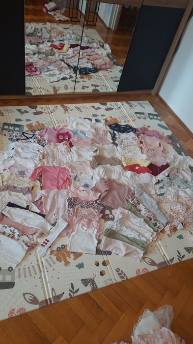 Paczkę ciuchów dla dziewczynki 56/62