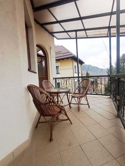 Продаж котеджу в самому серці Карпат. Яремче.