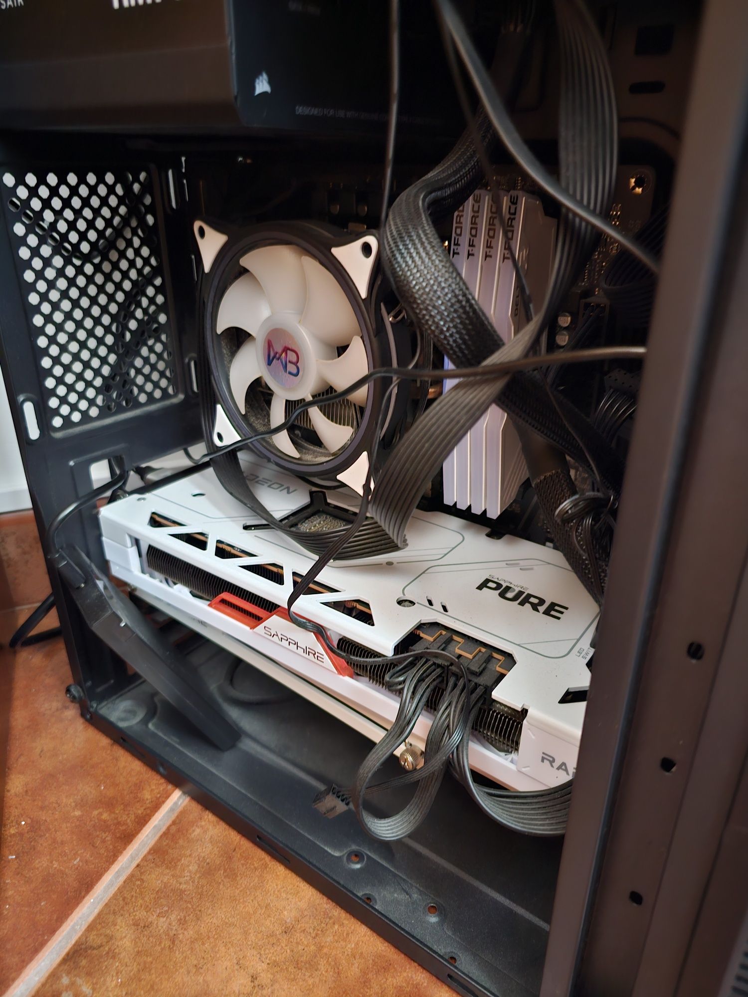 Pc com rx7800xt mais ryzen 5600