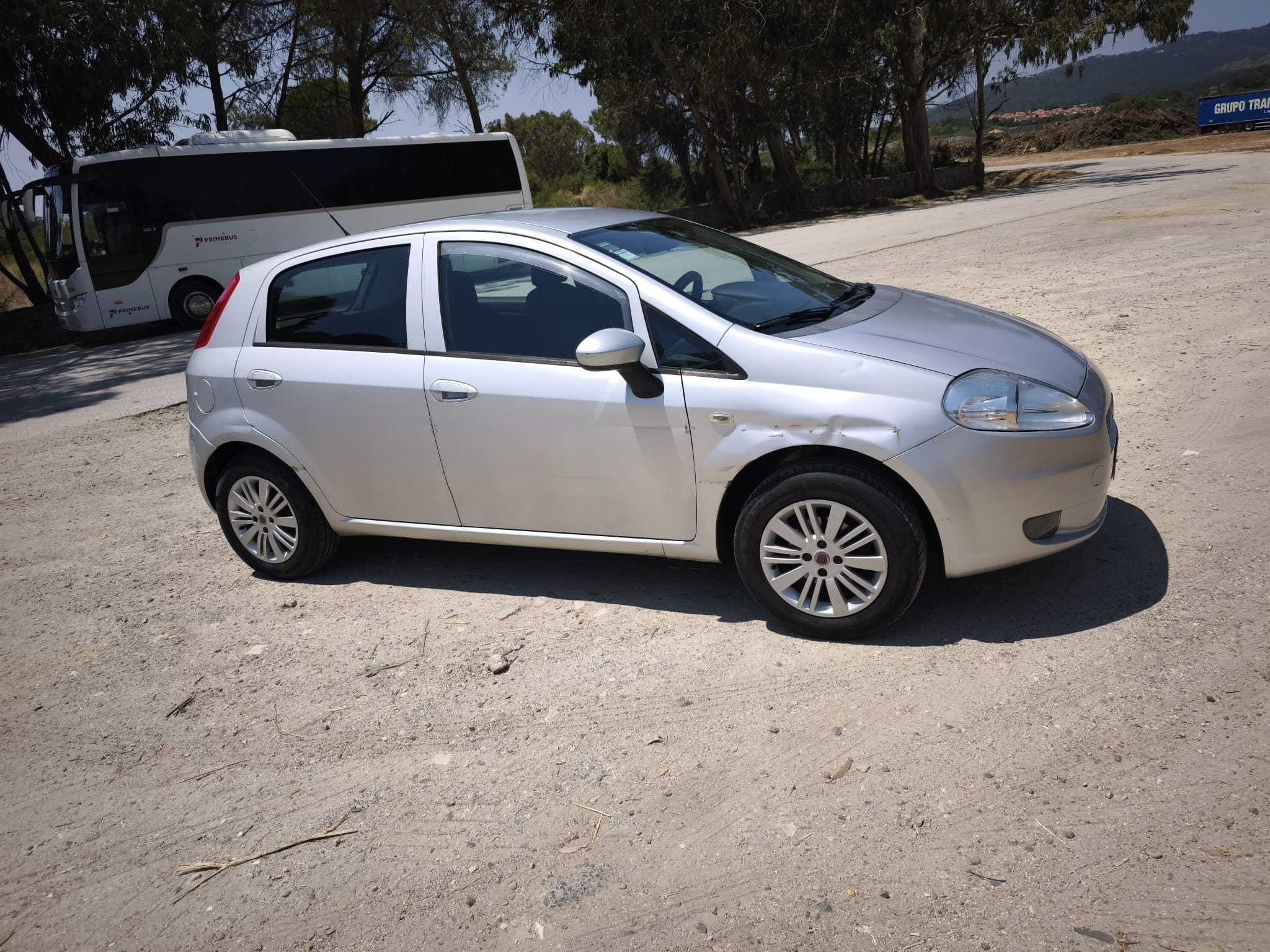 Fiat Punto 2009 - 1.2 Gasolina