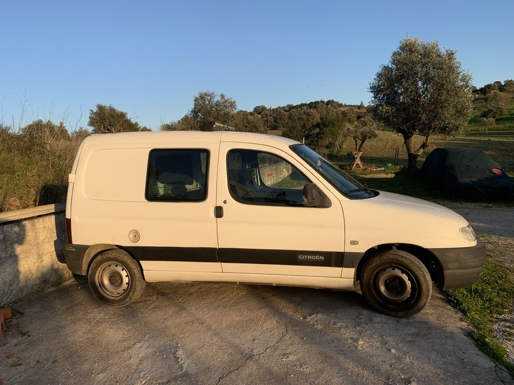 Citroen berlingo 1.9D (a 3 cilindros )
