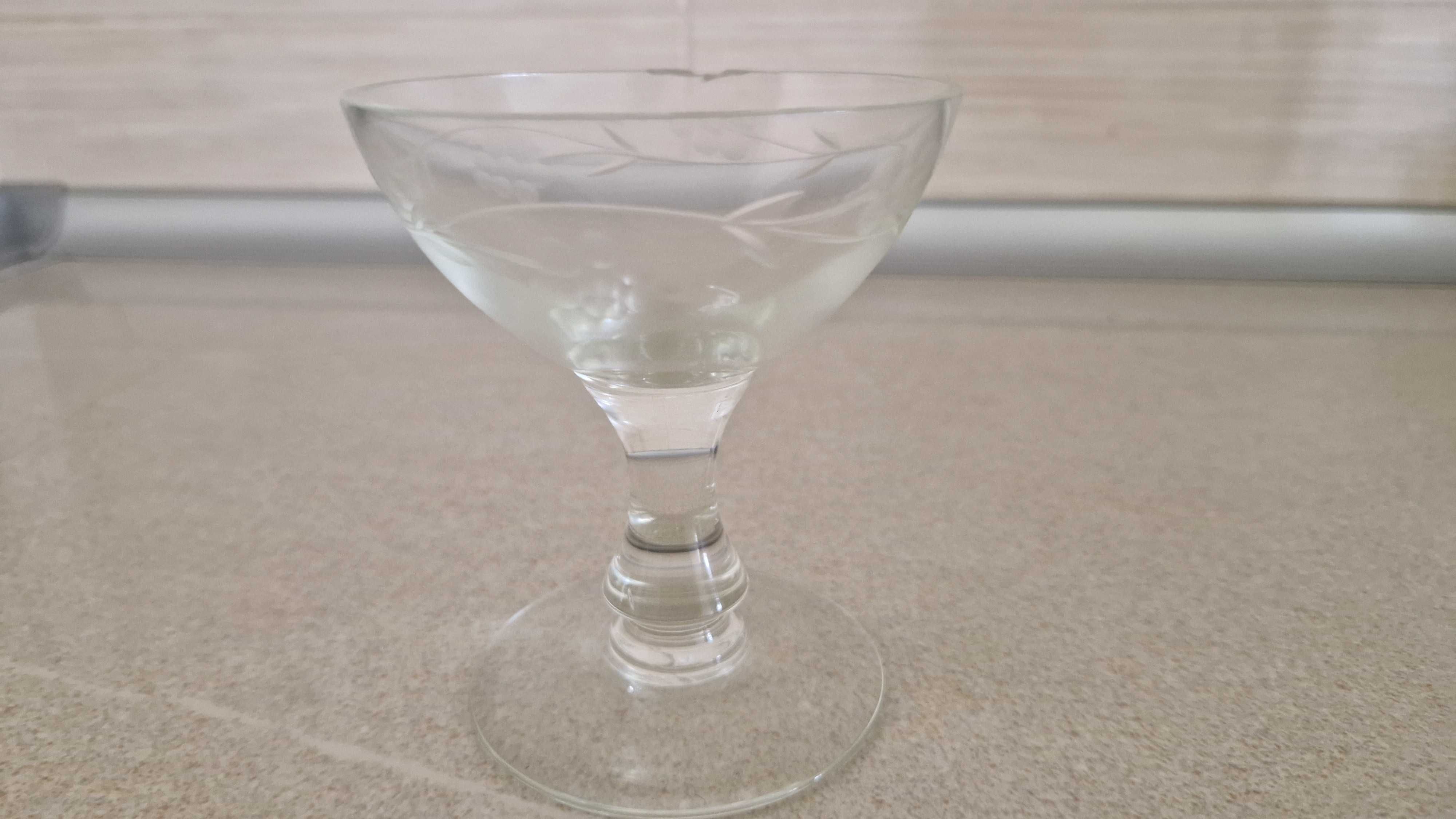 1 taça de sobremesa ou fruta ou gelado, vidro vintage