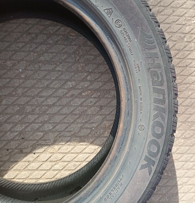 235/55 r17  ,225/60r18 155/70r13зима.