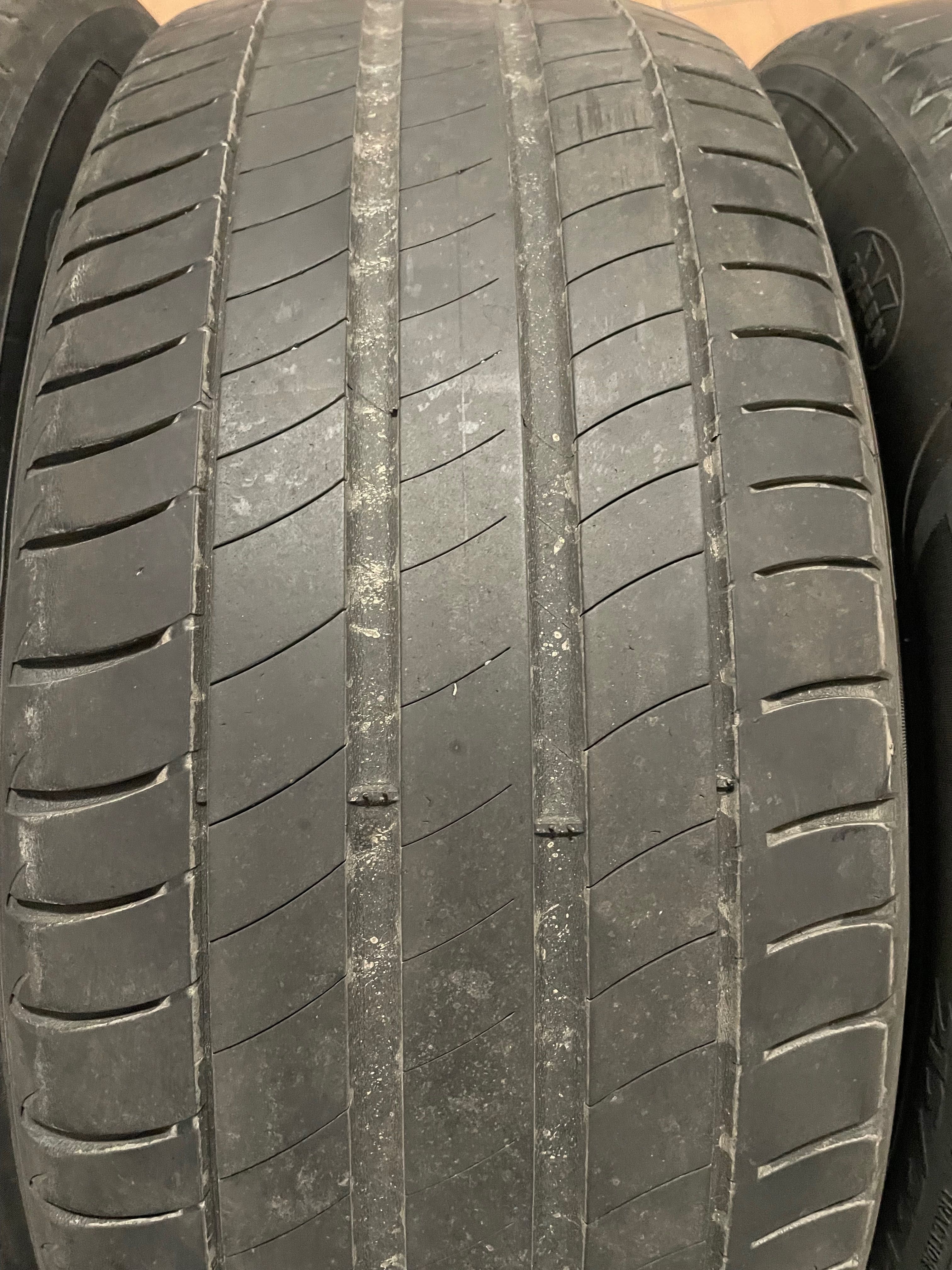 Opony letnie Michelin 215/55 R17