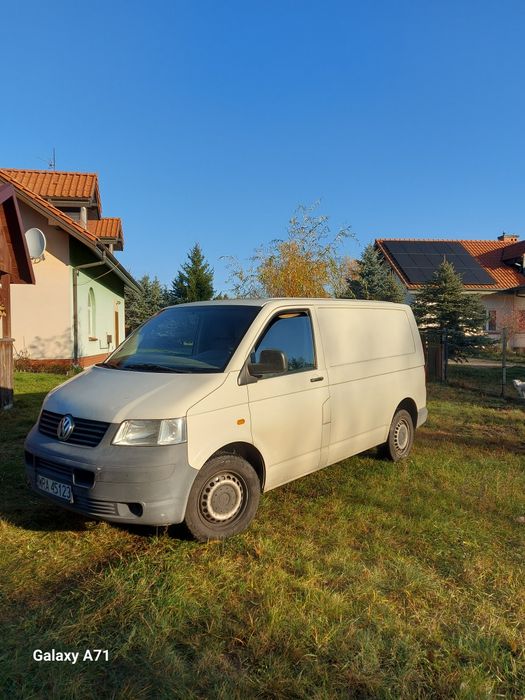 VW T5 1.9 TDI 2005 przebieg 280 000 cena 18,000