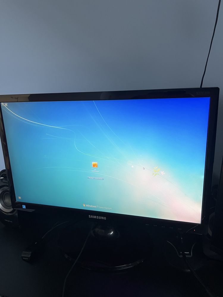 Monitor SAMSUNG 22 cale LS22C300